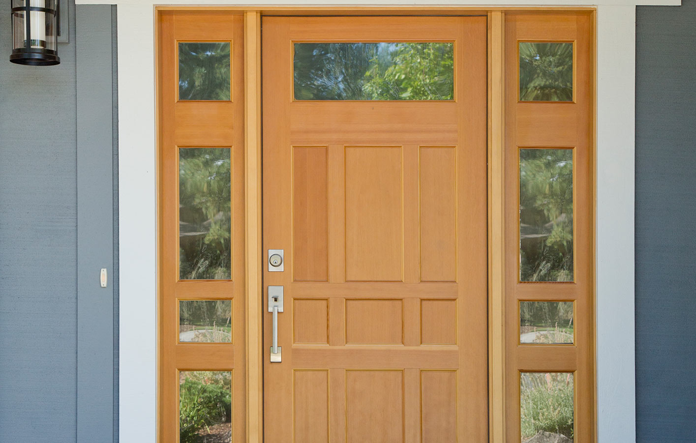 Fenster- und Türenlaminate von der EVG Holz